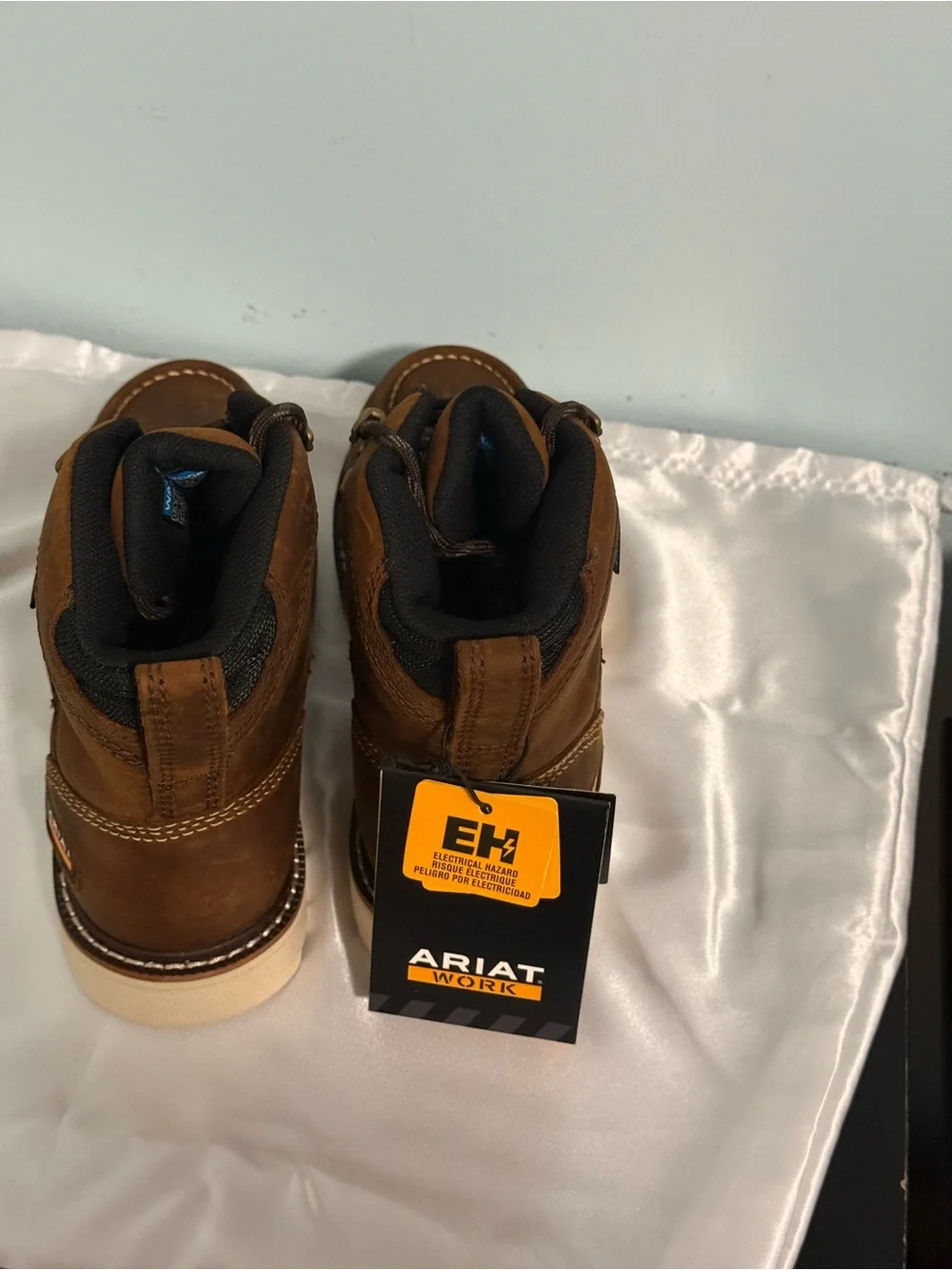 Ariat Women’s Distressed  Rebar Work Boots! Waterproof and NWT